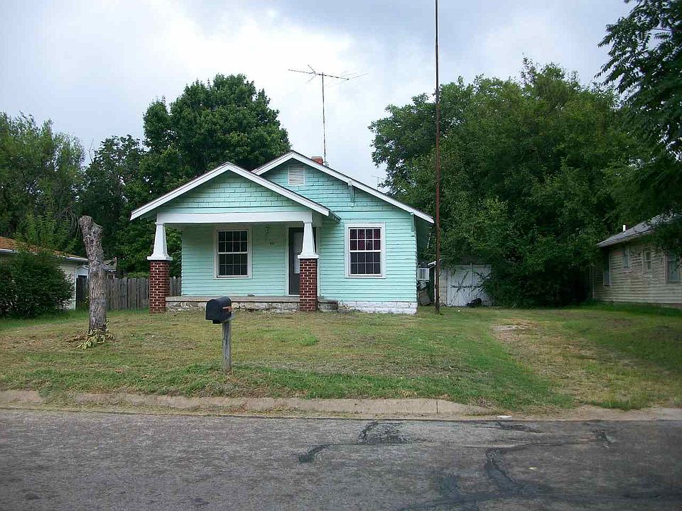 1st image of 1018 N 5th St