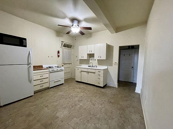 3rd image of 201 Monroe St #10922847