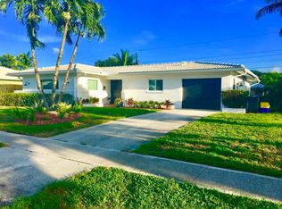1054 SW 4th St, Boca Raton, FL 33486