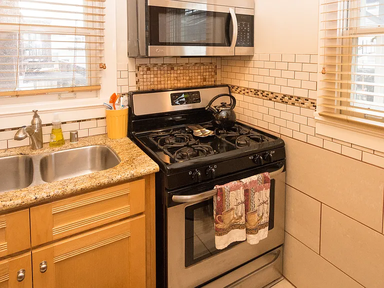 111 W Reed St #2 — Photo 4