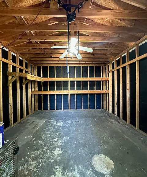 4526 Cedar Springs Rd — Photo 32