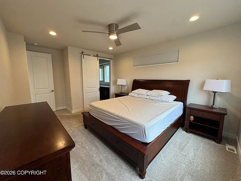 1541 G St #1 — Photo 12