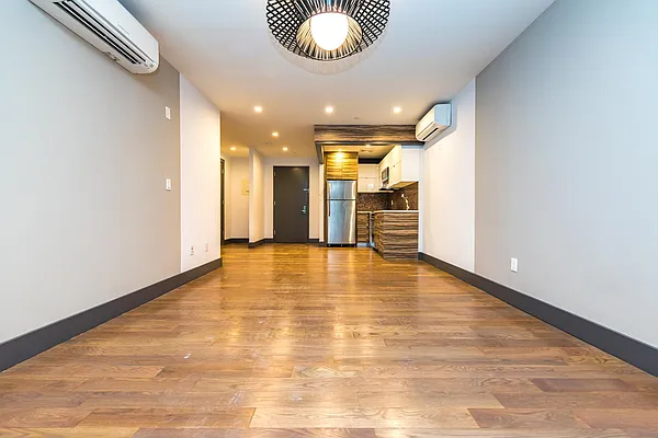 Rented by Nooklyn NYC LLC | media 13