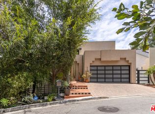 5084 Campo Rd, Woodland Hills, CA 91364