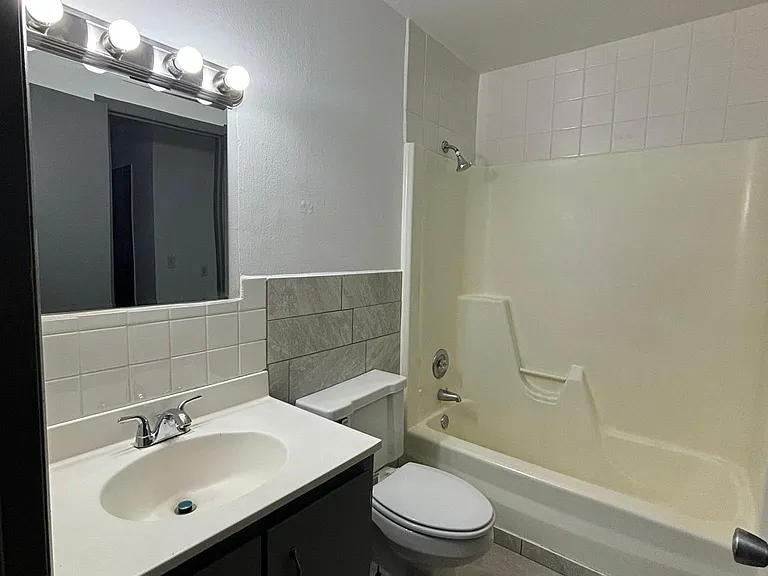 4321 Lori Dr — Photo 9