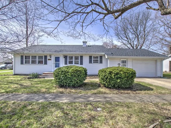 243 4th St, Illiopolis, IL 62539