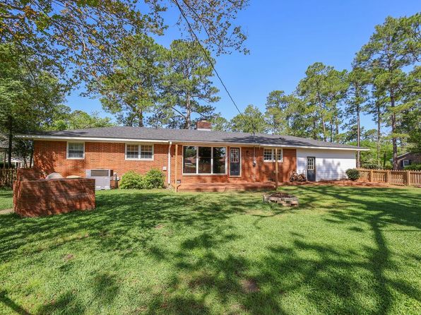 2116 Lullwater Rd, Albany, GA 31707