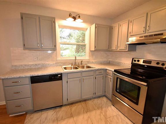 3rd image of 204 McGregor Dr #0
