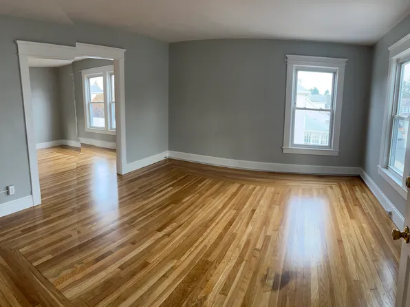 57-59 Claremont Ave, Holyoke, MA 01040