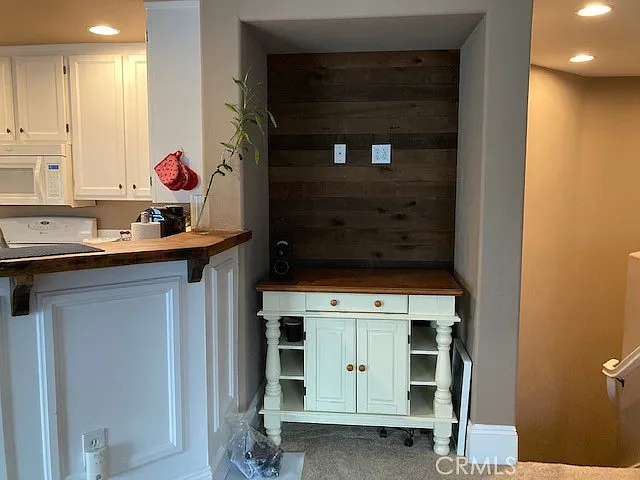 2 bed, 1027 sqft, $2,990 — Photo 4