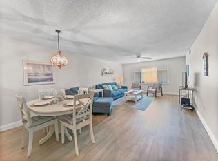 6703 Midnight Pass Rd APT 202, Sarasota, FL 34242