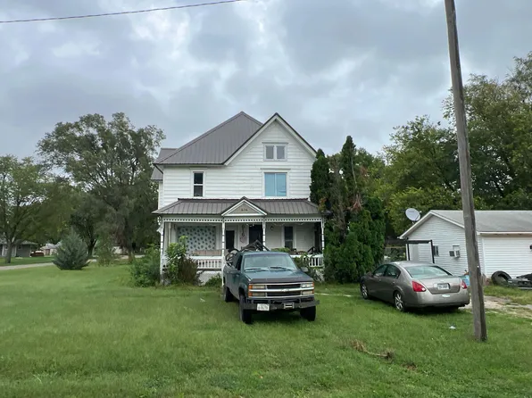 616 State St, Bellwood, NE 68624