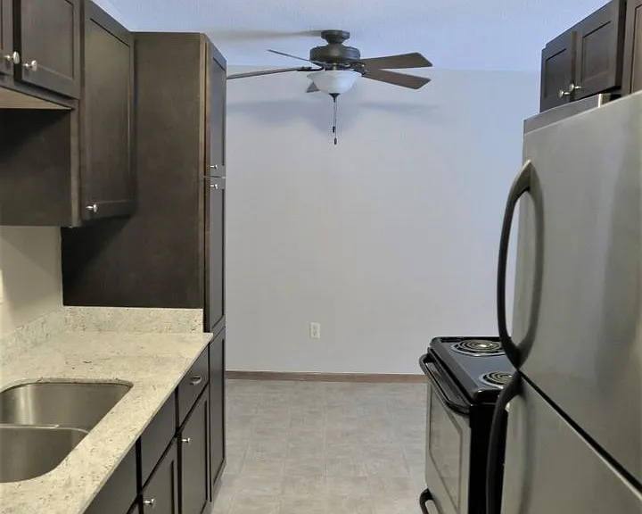 Garden Oaks Apartments — Photo 4
