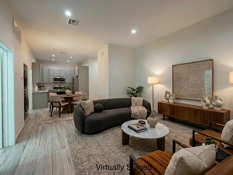14224 Friar St #3 — Photo 7