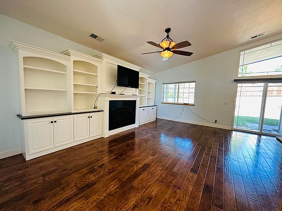 4th image of 1275 Shadow Mountain Dr