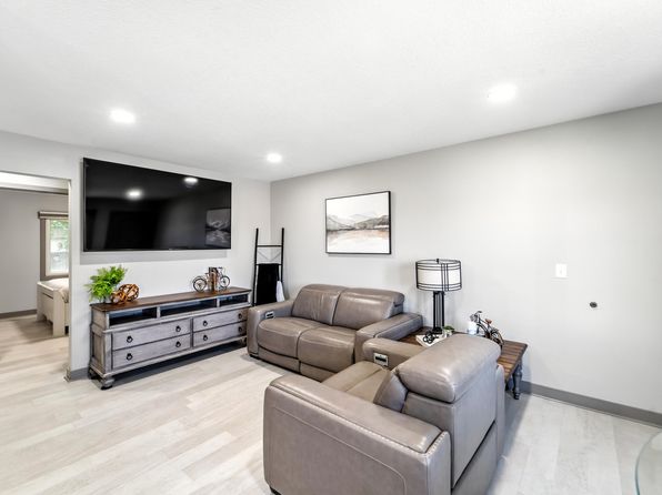 (undisclosed Address)