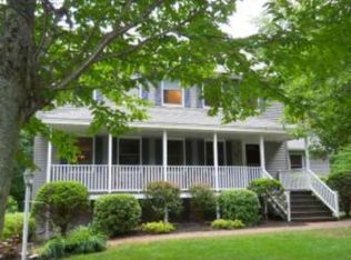 12 Briarwood Dr, Salem, NH 03079