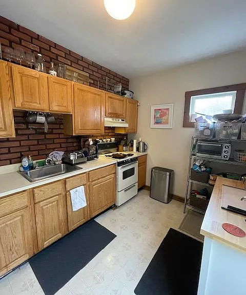 28 Jefferson St #2 — Photo 16