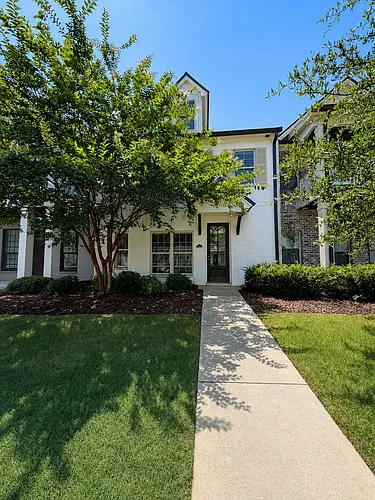 1401 Pinnacle Park Ln Photo 1