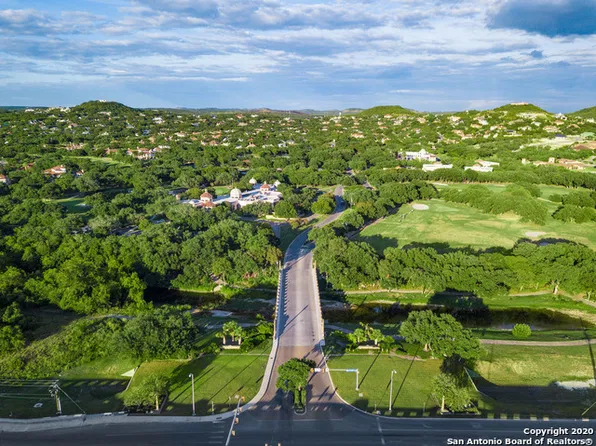 7211 Bluff Run, San Antonio, TX 78257