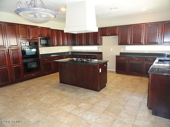 5th image of 1288 E Canyon Way