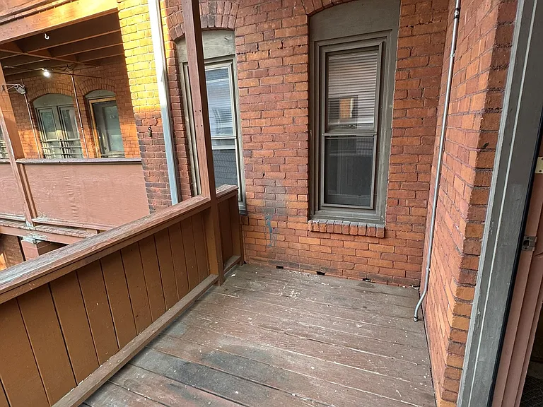 18 Orchard St — Photo 12