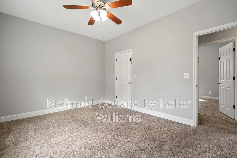 3 bed, 2.0 bath, 1248 sqft, $2,200 — Photo 3