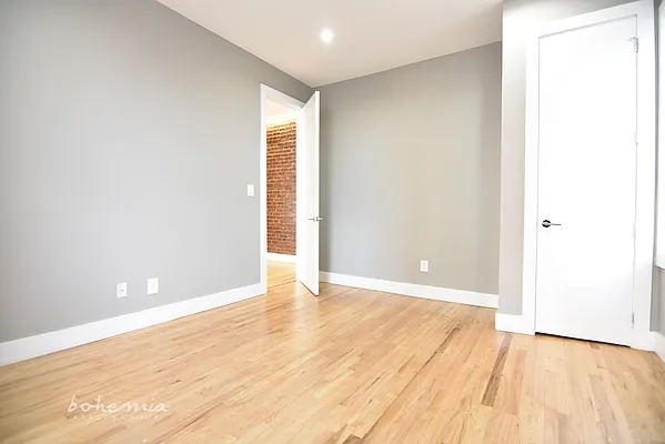 Rented by Bohemia Realty Group | media 26