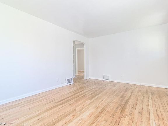 4th image of 20514 Mountville Dr