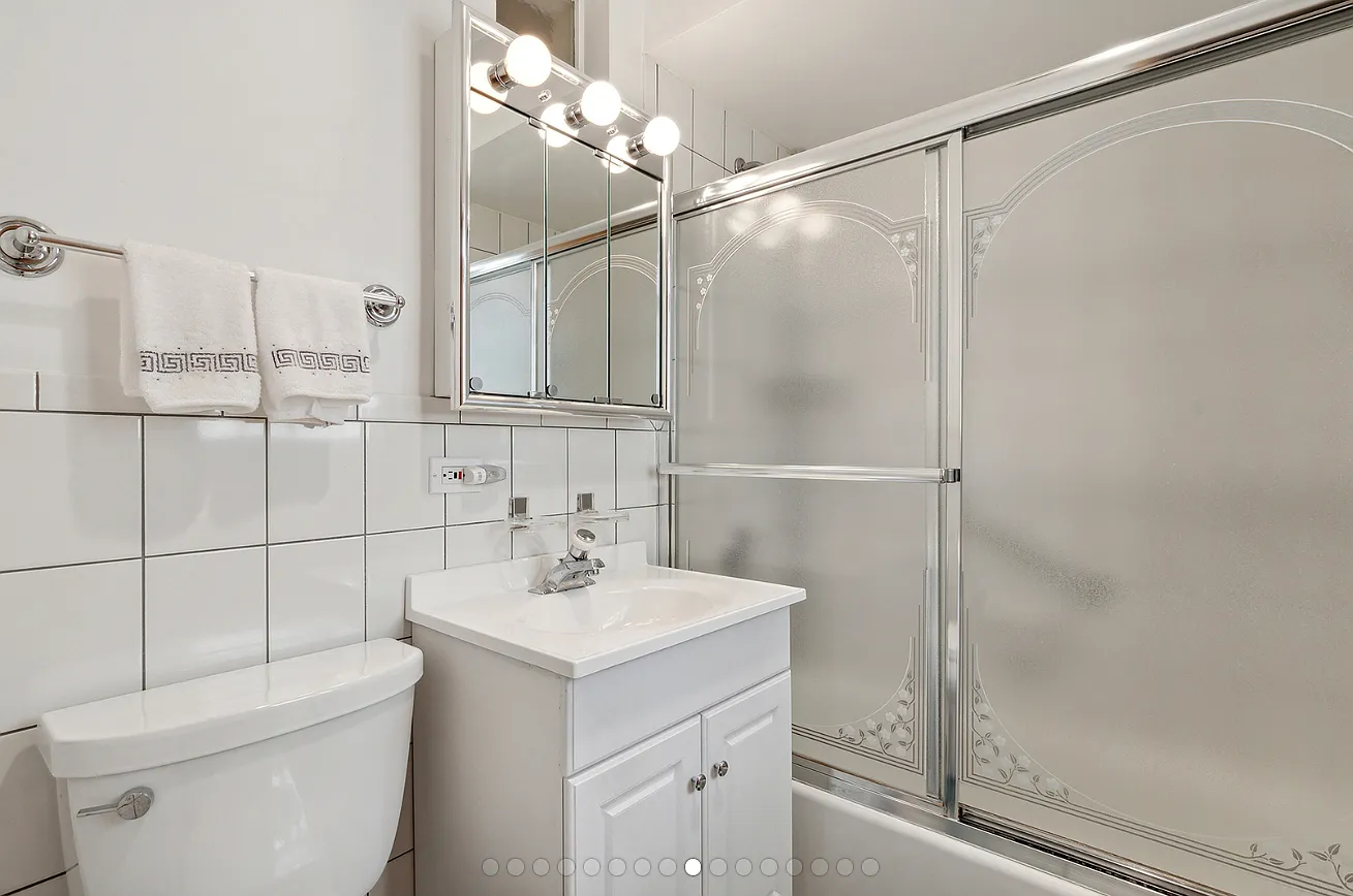 3 bed, 1329 sqft, $3,800 — Photo 2