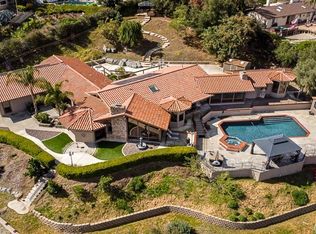 28688 Mountain Meadow Rd, Escondido, CA 92026