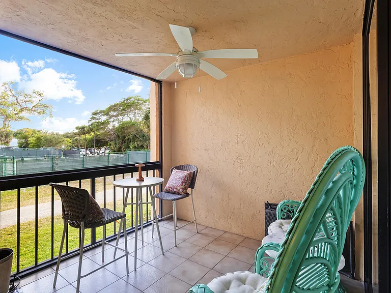 500 Egret Cir #8208 — Photo 9