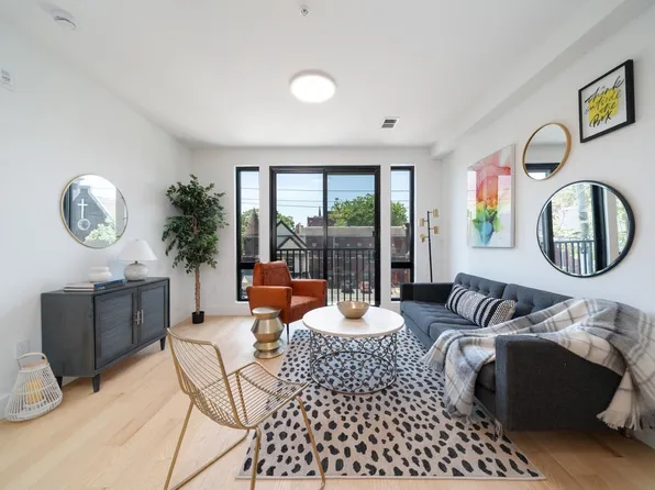 10 Brinkerhoff Street image 1 of 19