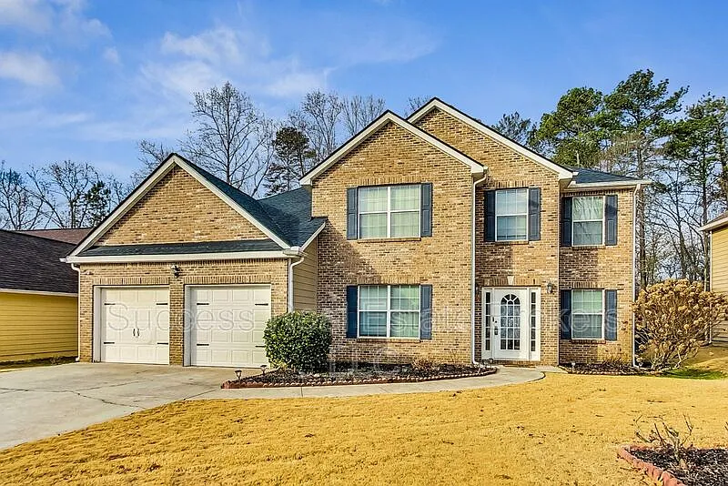 4 bed, 3.5 bath, 3584 sqft, $3,000 — Photo 1