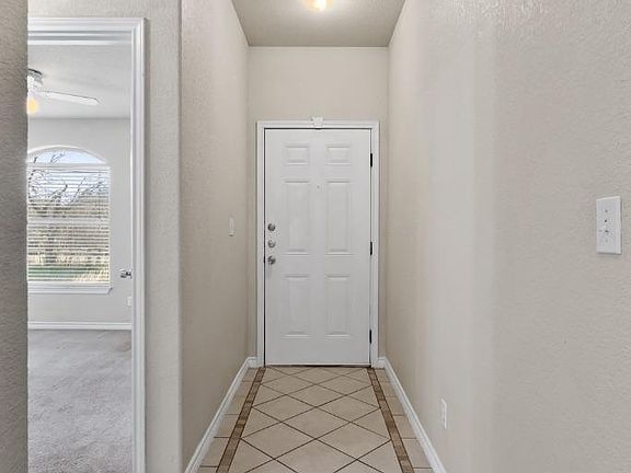 2nd image of 1106 N Bishop St