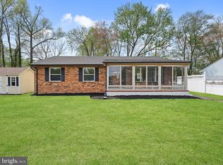 26 Holly Rd, Clementon, NJ 08021