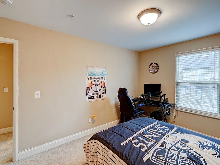 206 Bixby Private Ln — Photo 33