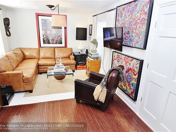 4th image of 620 NE 28th St APT 106