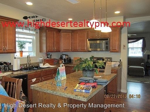 1st image of 1266 Windsor Park Dr