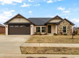 1645 Sylar Cir, Conway, AR 72034