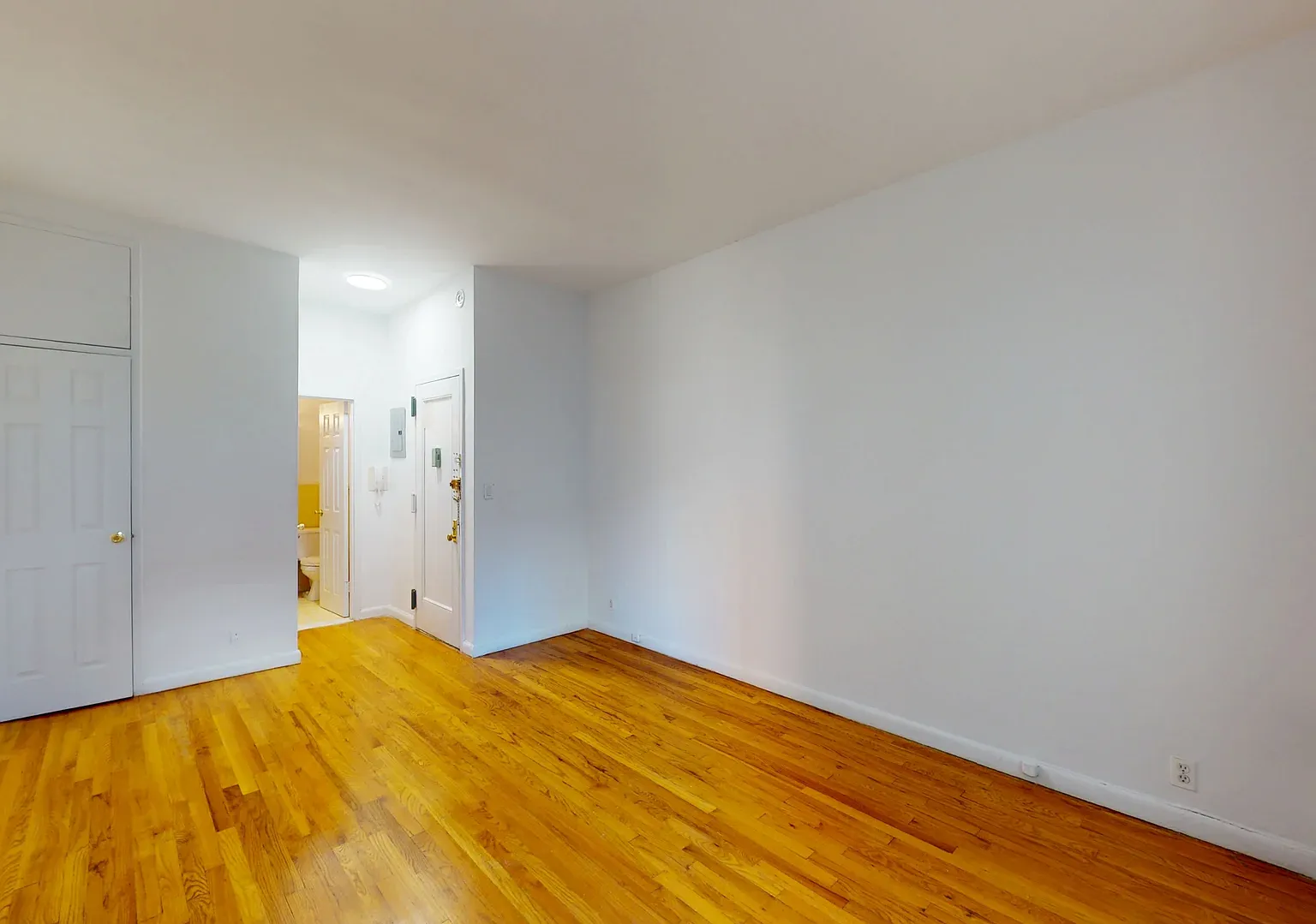 313 East 85th Street — Photo 3
