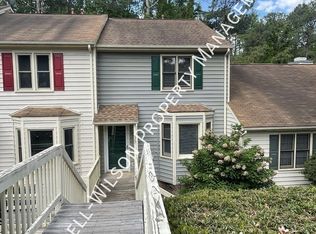 6527 English Oaks Dr, Raleigh, NC 27615