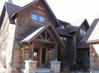 4415 Parnell Dr, Clarkston, MI
