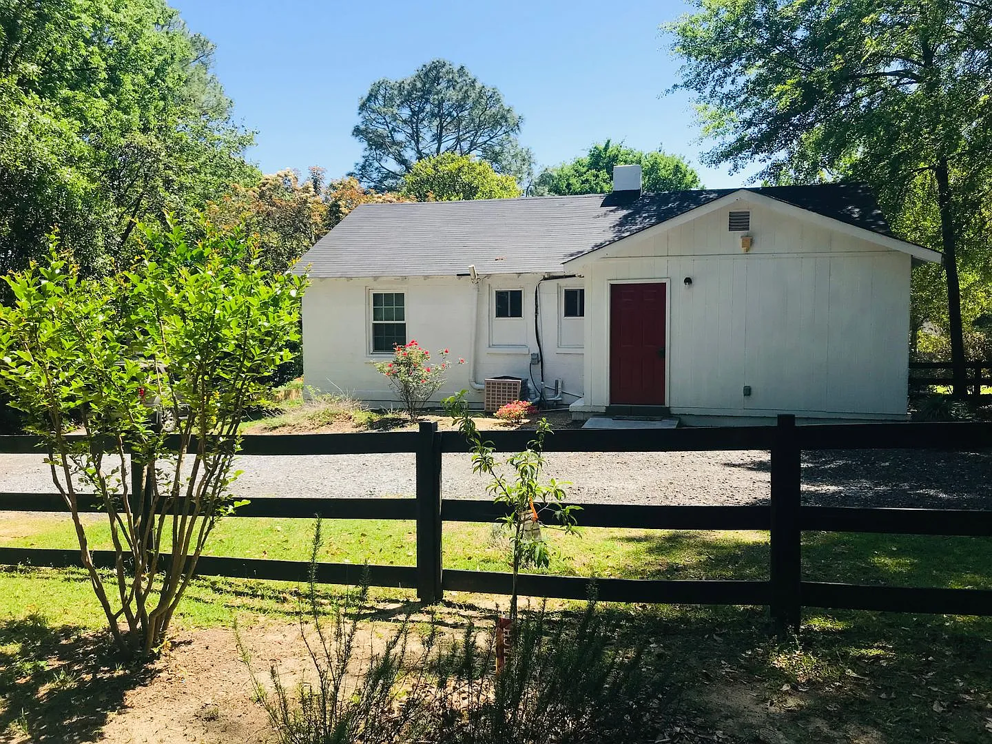 2 Bedroom/1 Bath — Photo 2