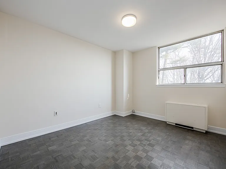 44 Stubbs Dr — Photo 10