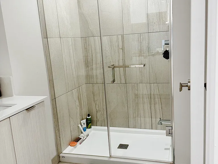195 Redpath Ave #3416 — Photo 5