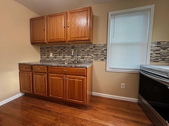 3rd image of 13517 230th St Unit A