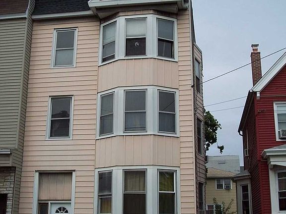 2nd image of 173 Bergen Ave