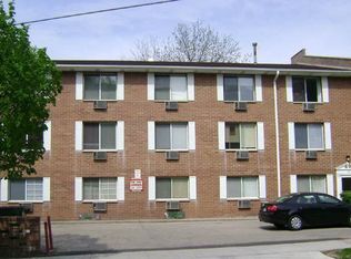 15 N Hancock St APT 101, Madison, WI 53703