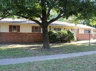 1222 N Joann Dr, Mulvane, KS 67110